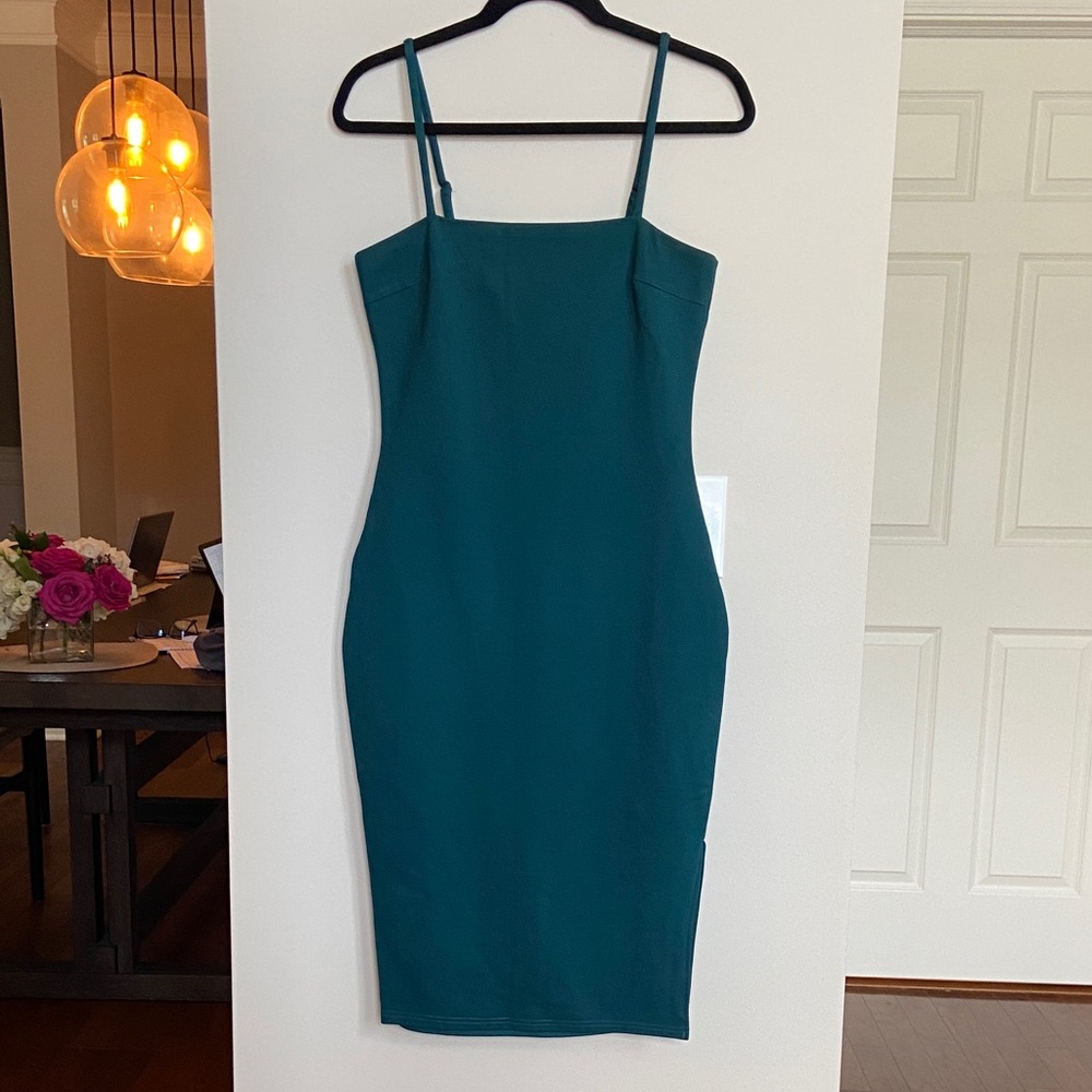Lulu's Midi Dress,‎  Teal Knit, NWT, Size M